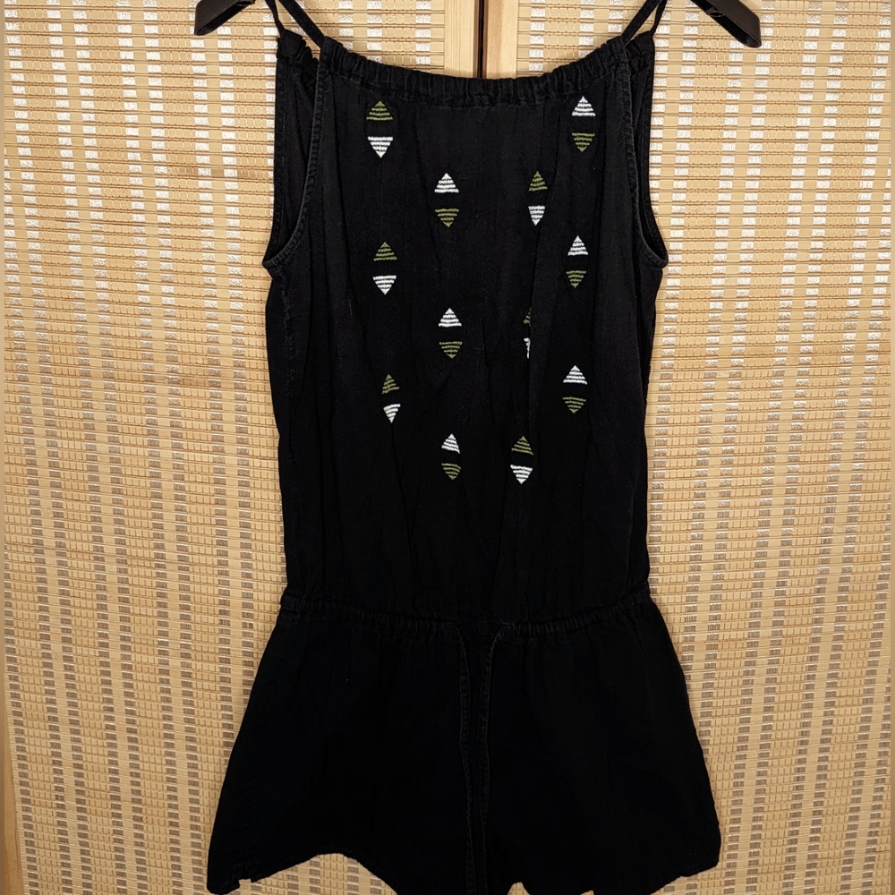 Black Old Navy Romper with Adjustable Tie Neck and Triangle Details (Size S)